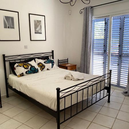 Limnaria Villas Sunny Garden Apartment Paphos Exterior foto